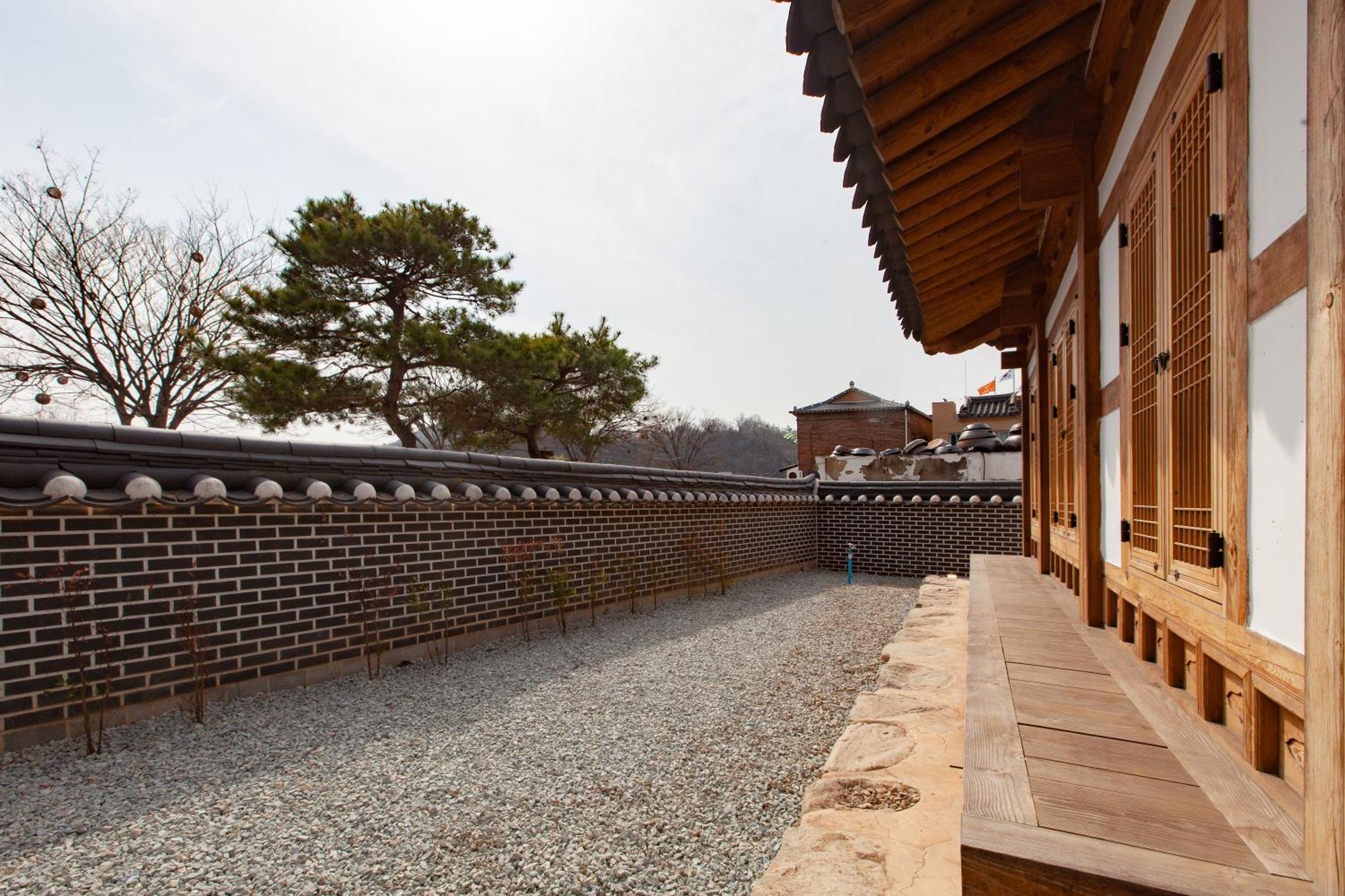 Cheong-Yeon, The Korean Traditional House Hanok In Jeonju Hanok Village ภายนอก รูปภาพ